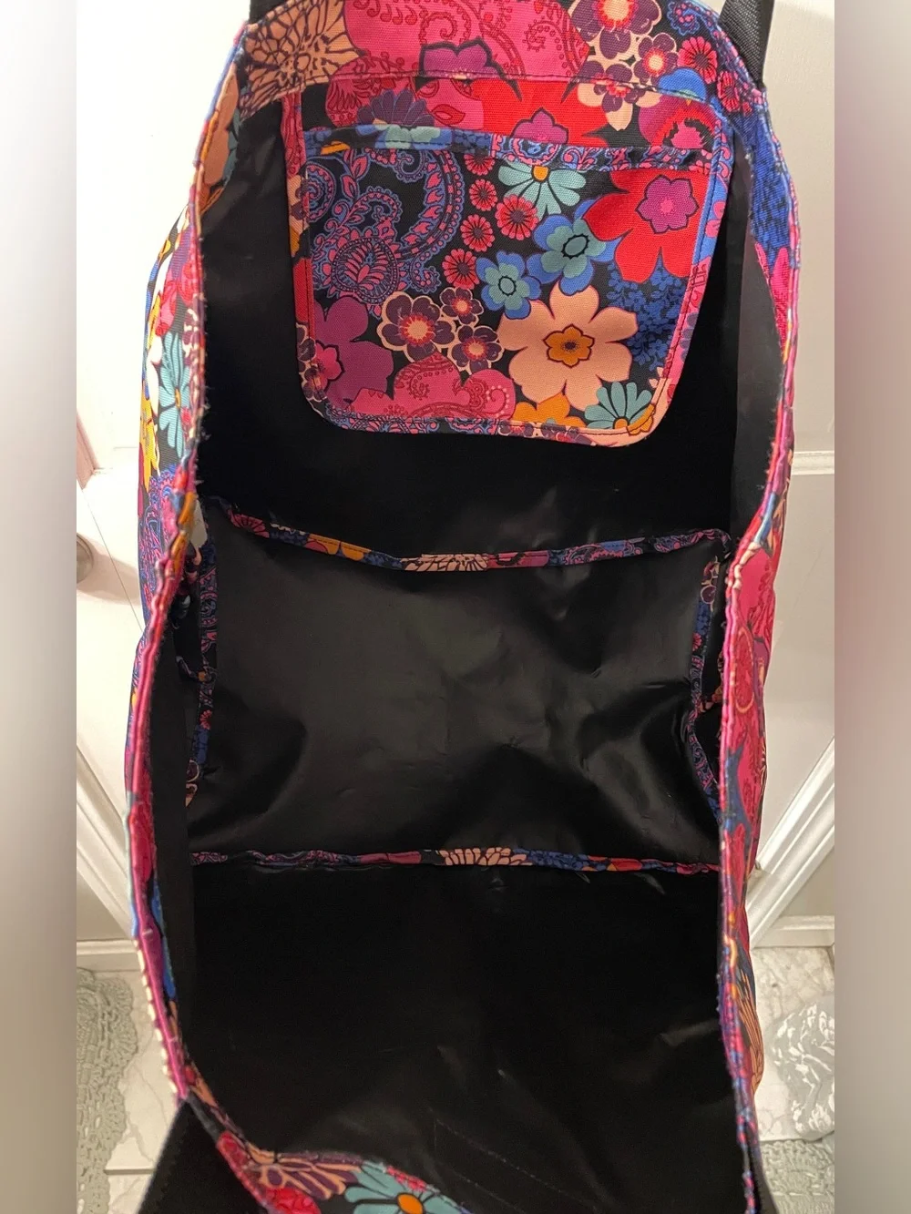 Vera Bradley Retired Floral Fiesta Large Tote